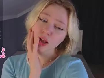 jennifer_mathis — Hi guys im new here! Goal: Hidden masturbation :3 #squirt #smalltits #18 #anal #blonde [0 tokens remaining]