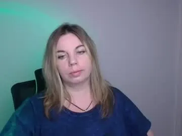 jennifer_moree — GOAL: Sexy dance [200 tokens remaining] Welcome to my room! #new #milf #natural #feet #shy