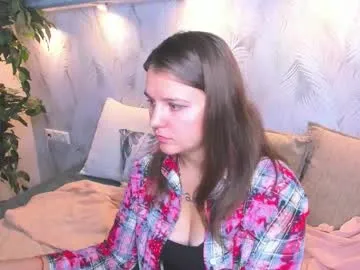jenny_jimmy — Massage under top [19 tokens left] #bigass #nature #young #shy #bigboobs