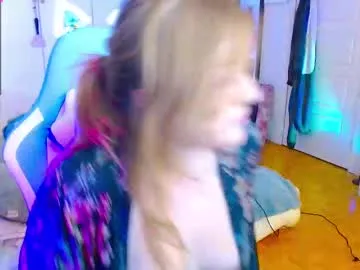 jessebangs — Shhh  Ultra Viiibes130.260.510.1020 || Snap.333 || #redhead  #curvy #multiorgasm #lovense