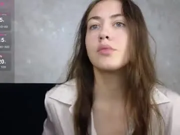jessicayooung — GOAL: tease with a tongue [29 tokens remaining] Welcome to my room! It's my first day here  #18 #new #skinny