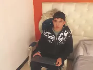 jhei_king — Freechat on Chaturbate