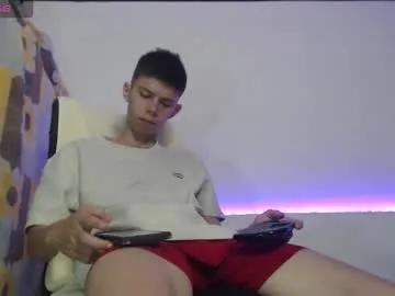 jhoanvelezmodel — Lovense full in my ass hole [30 tokens left] #young #latino #18 #lovense #cut