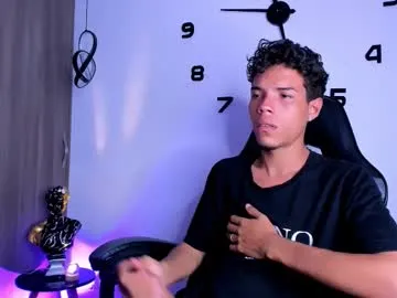 jhojan_foxxx_ — Show my great penis  #master #bigcock #feet #young #new [222 tokens remaining]