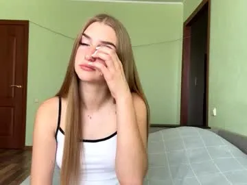 jinnyjaquins — GOAL: make my smile [20 tokens remaining] Hi everyone my name is Jinny I'm new here but I really like to play  #lovense #shy #18 #teen #new