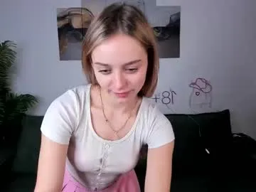 joyce_shinne — hello its my firs day ! Goal :mini dance  ^^ #18 #teen #smalltits #shy #new  [8 tokens remaining]