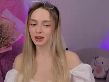 juliabrewwer — 550 subscribers coming soon #blonde #shy #young #feet #findom