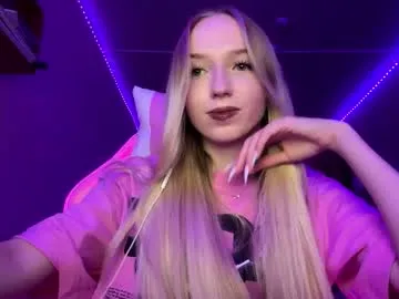 julissariecke — Goal: A lots of air kisses  | hi, i'm new here, let's have fun together  #new #shy #18 #skinny #teen [11 tokens remaining]