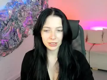 julsmumi — GOAL: Compliment to the cutie [67 tokens remaining] Welcome to my room! #new #smoke #nonude #sexy #shy