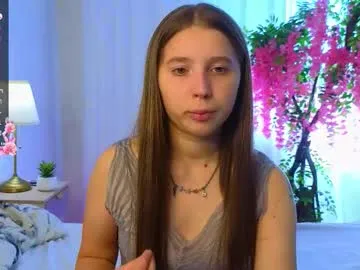 junebarton — GOAL: Topless [34 tokens remaining] Welcome to my room! #teen #18 #squirt #shy #smalltits