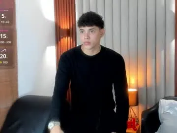 justin_mack — EXCERCISE NAKED [149 tokens left] cum explosion in my room  #bigcock #cum #feet #lovense #latino