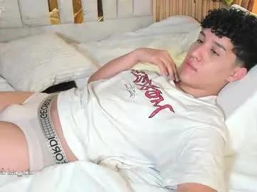 kai_zarek — GOAL: DOWN UNDERWEAR SLOWLY [222 tokens remaining] Welcome to my room! #femboy #twink #lovense #young #new