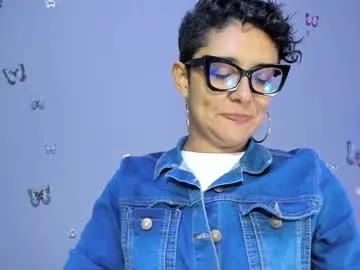 kaira_mosse_ — GOAL: Messy deepthroat [196 tokens remaining] Let's explore fetishes like JOI, CEI, SPH, I am a versatile girl, I can be both dominant and submiss #deepthroat #ebony #bbc #fuckmachine #saliva