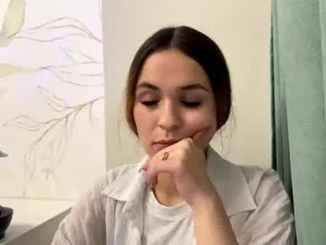 kareentrueax — Goall: Biggest smile ever * Hey, my name is  Gryffindor or Slytherin * I am #18 years old, #shy #small #teen #new [16 tokens remaining]