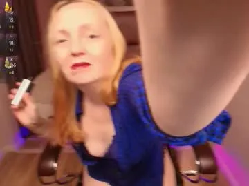karen_villis — GOAL: Massage boobies [444 tokens remaining] My fav vibe: 5 10 25 #mature #milf #natural #blonde #feet