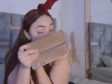 Chaturbate kariina_wong is Freechat kariina_wong — IM FEELING FREAKY TODAY! - RIDE DILDO - #curvy #18 #pantyhose #teen #squirt