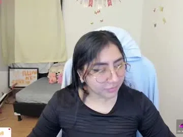 kat_ly_chan — kat_ly_chan's room #teen  #indian  #daddysgirl  #glasses  #submissive  #bigbutt #natural #hairypussy #curvy