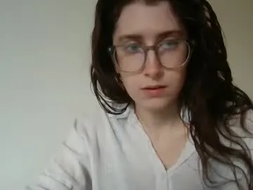 kawaii_snowflake — goal : be cheered up    hour stream   #nerdy #hairy #brunette #naturalboobs #chat