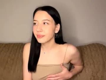 keenaukich — Goal : Spin around, show my outfit  i'm Amelia and #new here #cute #bigass #bigboobs #18 [22 tokens remaining]