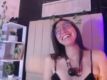 kendall_saenz — GOAL: Kneeling + spit on the floor slowly [99 tokens remaining]   PVT IS OPEN  Lovense Tip Goals
