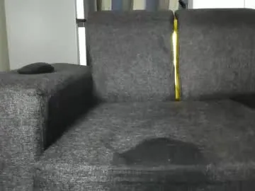 kenyan_pussy — GOAL: Big squirt [100 tokens remaining] Welcome to my room! #saliva #bigclit #bigass #bigsquirt #ebony #submissive #slavegirl