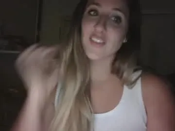 khelzy — Freechat on Chaturbate