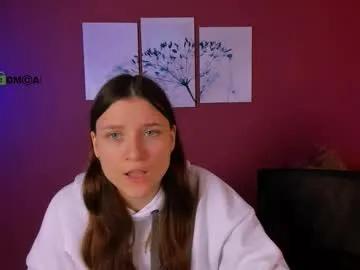 kira_light__ — GOAL: show neck [111 tokens remaining] Welcome to my room! #18 #brunette #shy #pvt #nonude #hot #follow
