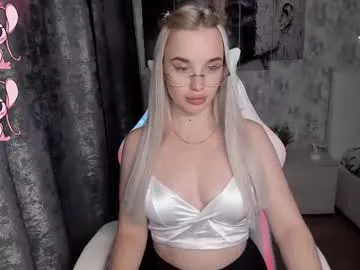 kirakrox — #dance #blonde #young #slim # #tits #bigass #little #beautifulface #cumonmychest [201 tokens remaining]