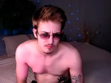 kiskakurt — Naked 10 minutes #muscle #bigdick #new #tattoo #uncut [111 tokens remaining]