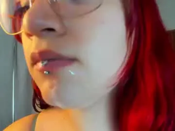 kitty_bae_ —  Foot tease close-up [33 tokens left]  Control My Body, Control My Show