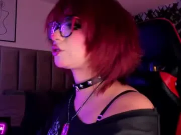 kitty_gang — GOAL: Sensual dance + striptease  [106 tokens remaining] I just want to ride you and cum  #squirt #lovense #feet #natural #latina