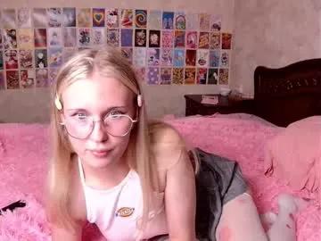 Chaturbate kittyswettyy is Freechat kittyswettyy — #cute #teen #18 #new  #college