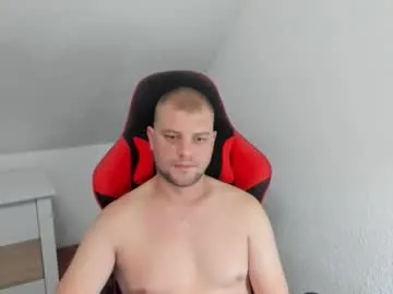 kozik1992 — Freechat on Chaturbate