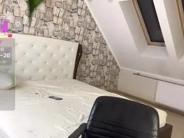 kunikaty — OMG! OMG! PLEASE MAKE ME CUM!!!