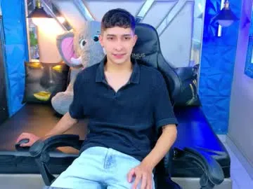 kygo_williams — SHOW CUM #new #twink #bigcock #uncut #skinny [460 tokens remaining]
