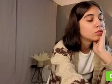 labubaby — GOAL: Let's touch my ass too [101 tokens remaining] My name is Mai, I'm just a new girl here. Help me get comfortable with you #new #teen #natural #18 #shy
