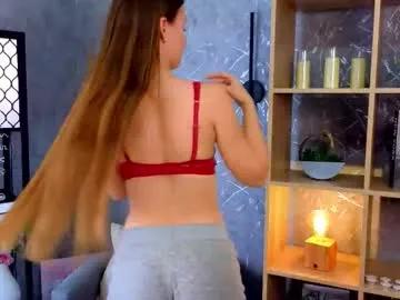 lakishaclepper — Goal: Make my ass red with slaps Hello, my name is Bella, I'm #new here!! #shy #18 #lovense #teen [44 tokens remaining]