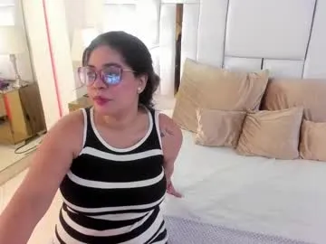 laris_park — #latina #curvy #bigboobs #anal