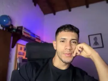 larry_jones — Hi, l am Andrew !!!!, lets do it,  #latino #muscle #young #ass [5000 tokens remaining]