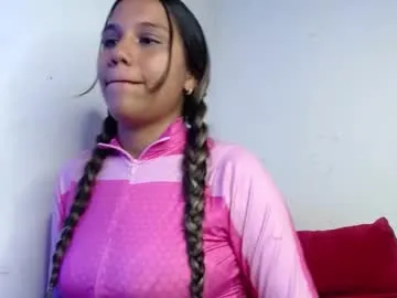 latina_sarai — Spank Ass (X5) with Pantie  [25 tokens left] #new #18 #squirt #latina #ebony