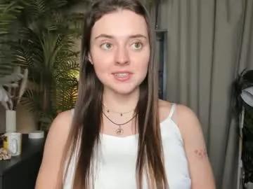 laura_mutti — goal:  Play with lips close up  ^^ hi all! my name is Samantha! #new #teen #skinny #cute #beauty  [0 tokens remaining]