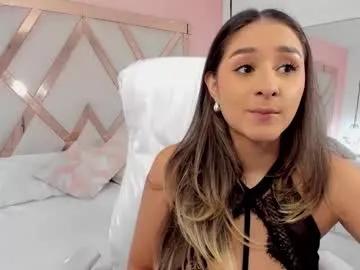 lauraklark — Goal: Hey Guys! I'm ready for fun with u  #squirt #latina #milk #bigass #lovense - Next Goal: make me vibrate