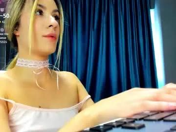 laurynncooper — Lets make our first date one to remember - Multi Goal: fuck me until i cum [199 tokens left] #fuckmachine #blonde #smallboobs #petite #lovense