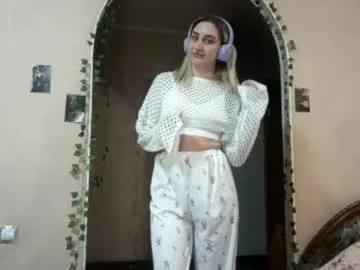 lawanalezama — Goal: squeeze tits ;3! Hi, I'm Ann! It is my third day here! #18 #young #new #teen #shy [11 tokens remaining]