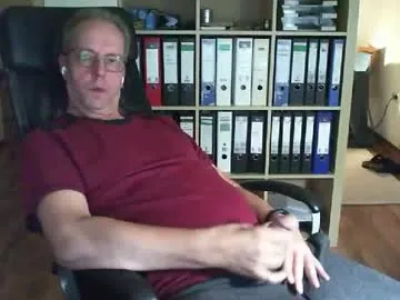 lefti27 — Freechat on Chaturbate