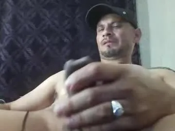 leonar0101 — Leonar0101's room #latino #stroking #smoking #cumshow