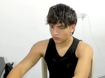 leonsexy18 — GOAL: CUM [500 tokens remaining] yummyy #bigcock #young #boy #18 #cum