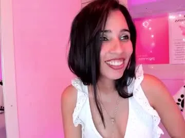 lexyquinn_ — destroy my pussy now and make me scream #fuckmachine #anal #latina #smalltits #bigass [96 tokens remaining]