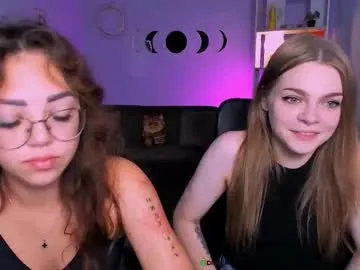 lia_sunset — GOAL: dance [333 tokens remaining] Welcome to my room! #cum #shy #teen #18 #lovense