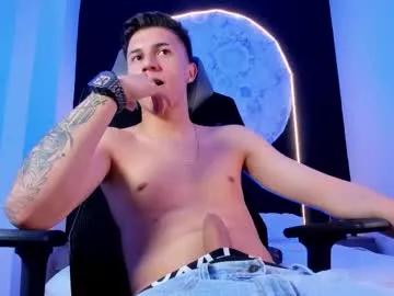 liaamsmiith_ —  21cm cock bigdick pumping hard... ready to explode cum all over for you  #cum #bigcock #master #young #18 [333 tokens remaining]